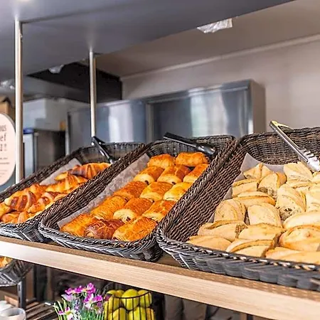 Hotel Saint Jean De Maurienne