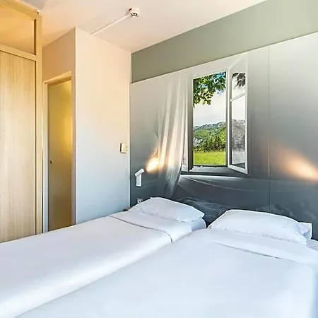 Saint Jean De Maurienne Szálloda 2*
